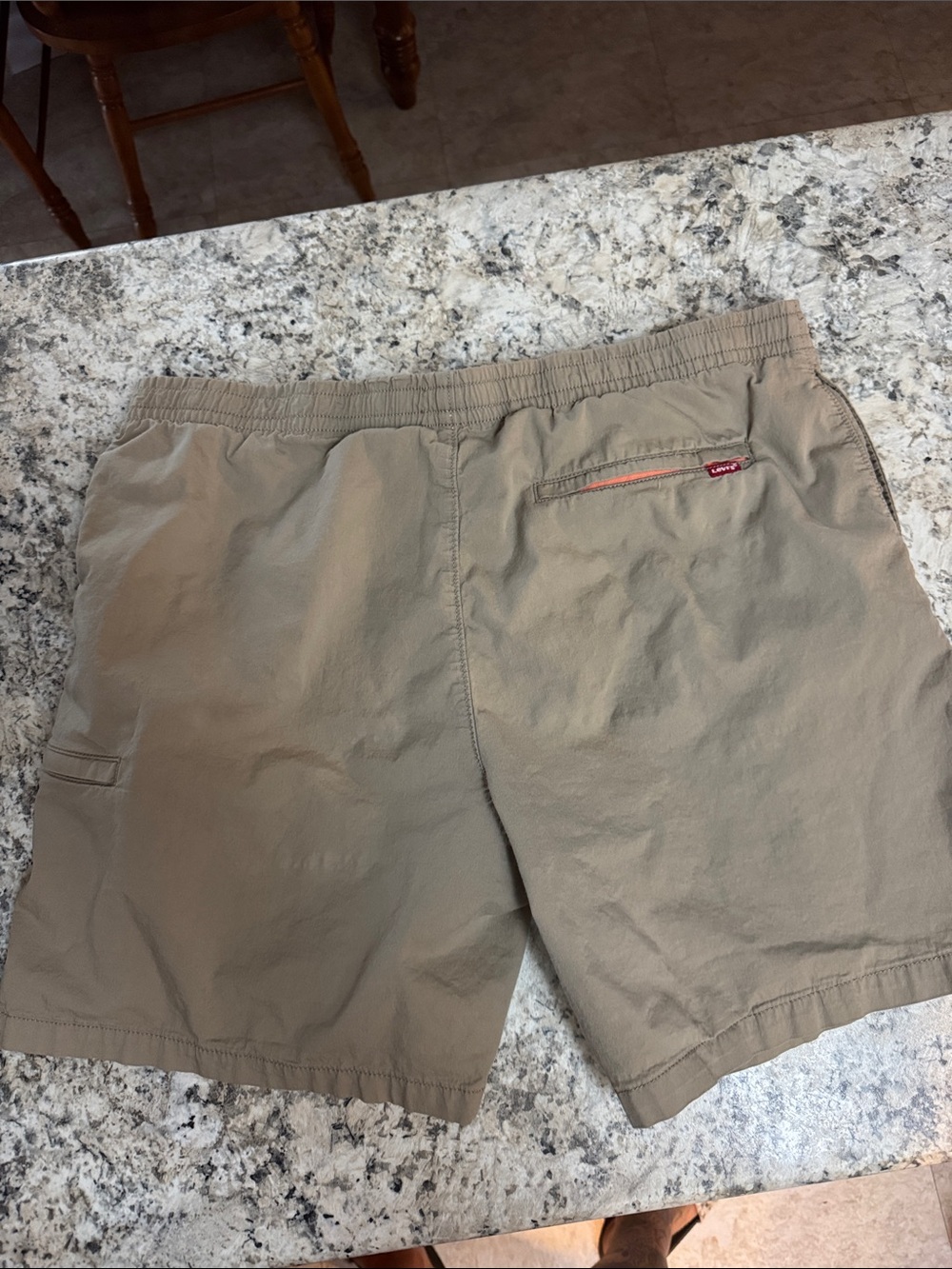 Women’s Levi’s Khaki Elastic-Waist Casual Shorts